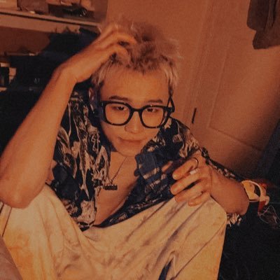 @LEONABRO10 profile picture